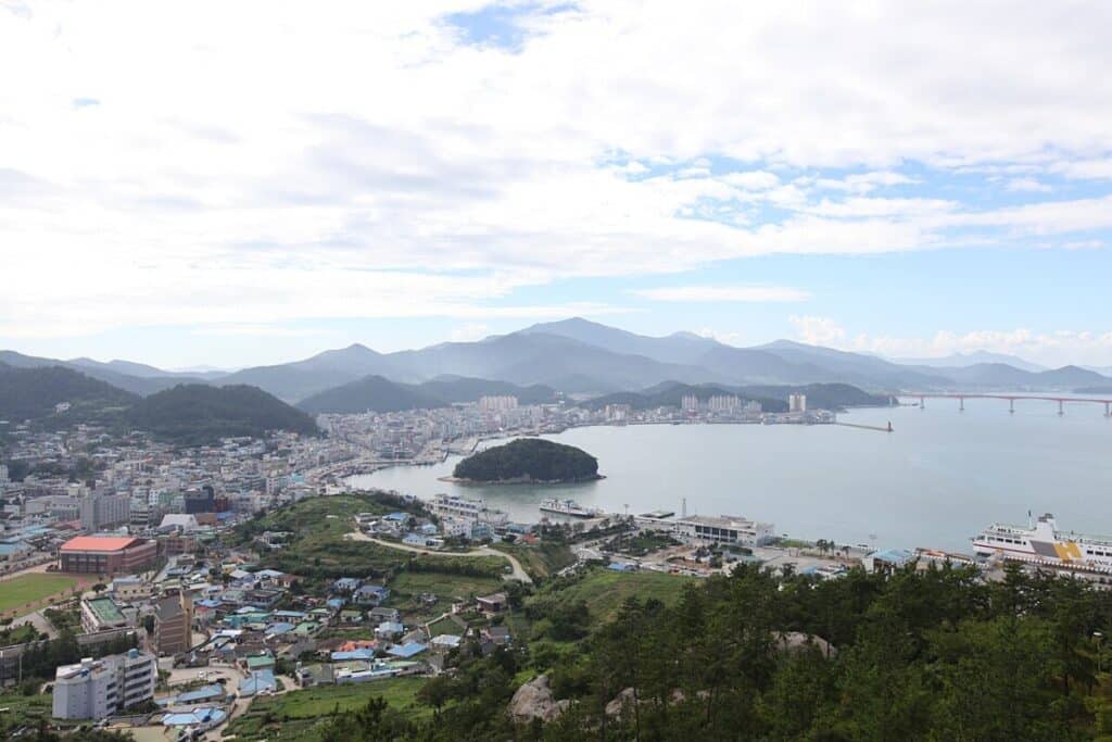 Illegal Gambling Thrives in South Korean Fishing Communities